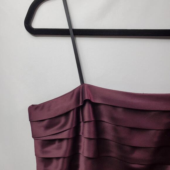 Laundry Women's Formal Tiered Dress Size 10 NEW - Picture 4 of 9